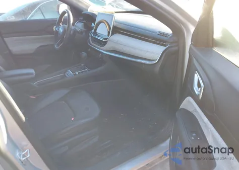 2024 Jeep Compass Latitude 4X4 из США, поврежденный, VIN 3C4NJDBN1RT109912